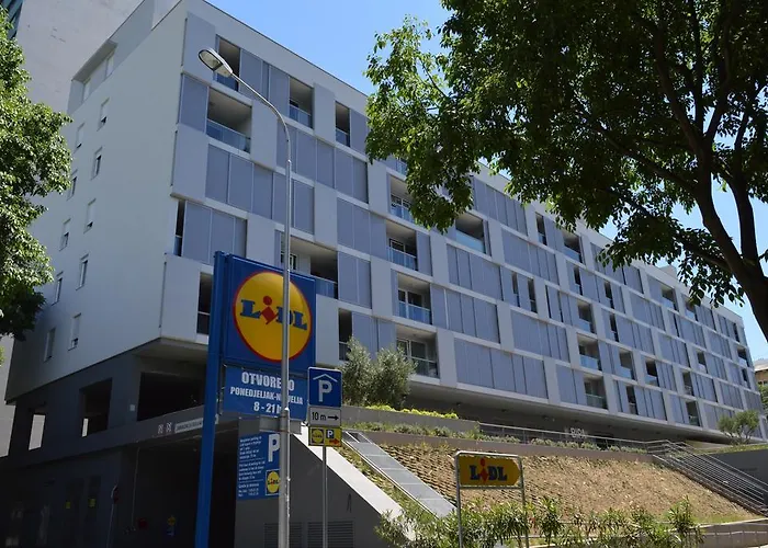 Lejlighed Marcela With Private Parking Split