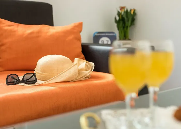 Marcela With Private Parking Split