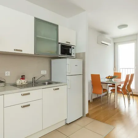 Apartment Marcela With Private Parking Apartment Split